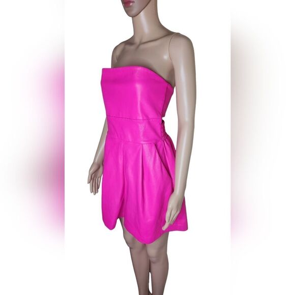 Susana Monaco Revolve women's faux leather cutout pull - on romper in pink Large - Picture 3 of 10